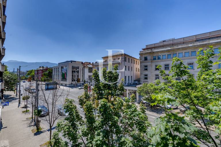 Office on Vasil Levski Blvd. for rent