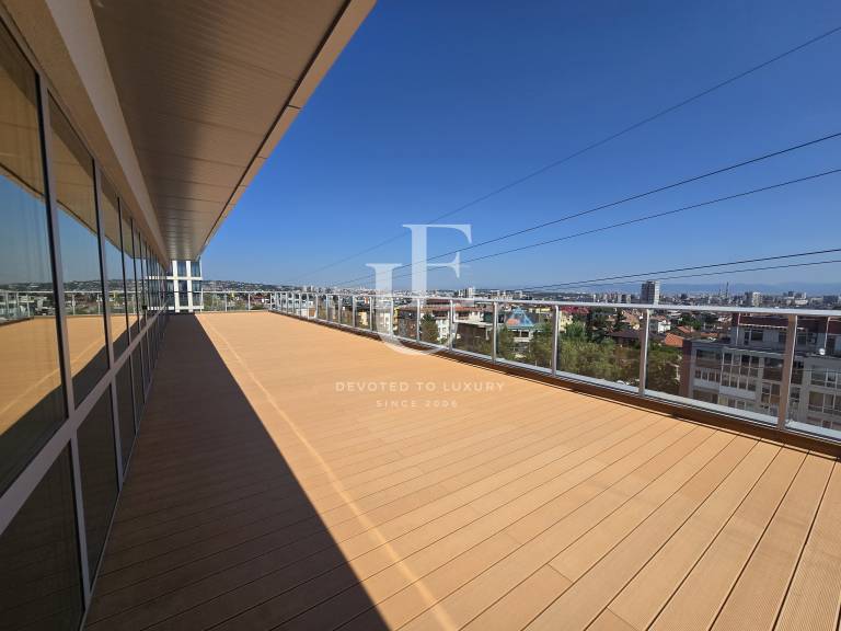 Brand new panoramic spacious office on the Ring Road