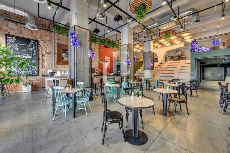 Бутиков клуб и културно пространство в центъра на София