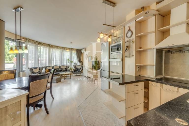 Unique one br apartment with a large terracce for sale