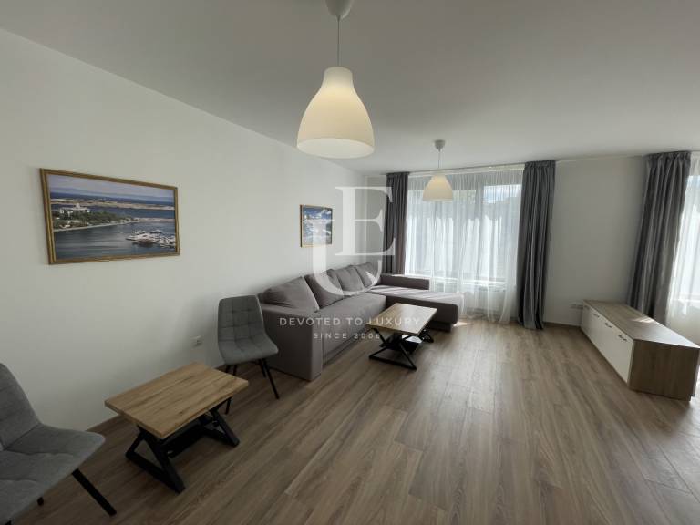 Brand new three bedroom apartment for rent in Strelbishte 