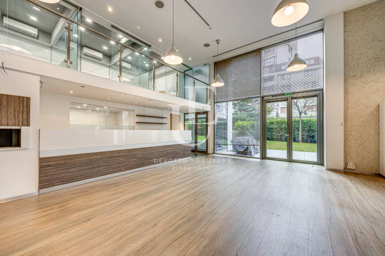 Партерно офис помещение в Манастирски ливади с подземен паркинг