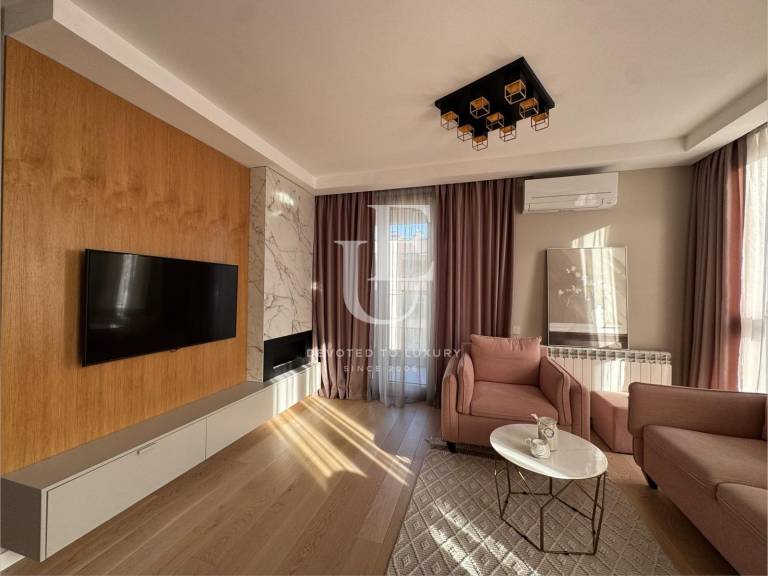 Ексклузивен тристаен апартамент в затворен комплекс