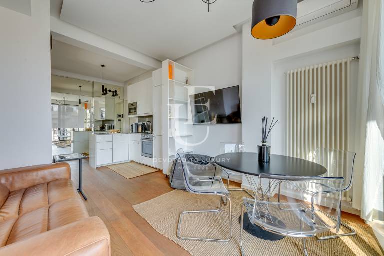 Two-bedroom apartment for rent next to the Crystal Garden