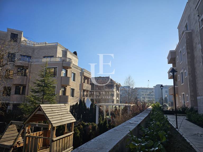 Penthouse in a closed complex in Vitosha district