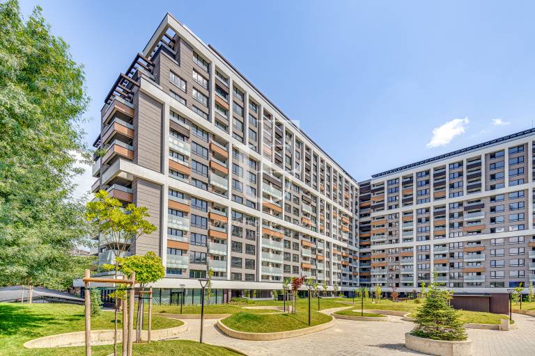 Modern One-Bedroom Apartment with Certificate of Occupancy