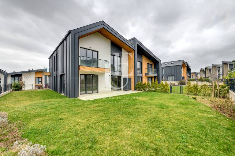 New, modern house in a luxurious gated complex