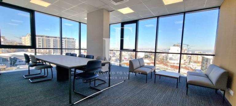 Perfect new office in an office building, for rent