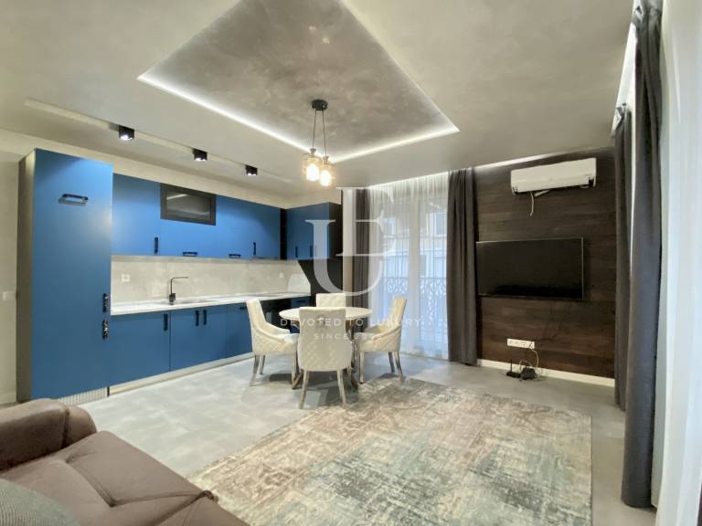Expellant brand new apartment with parking, for sale 