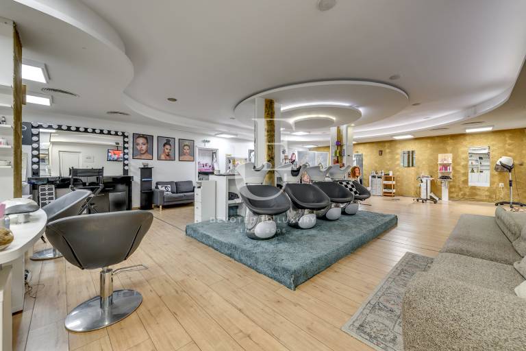 Търговско помещение под наем на бул.Витоша