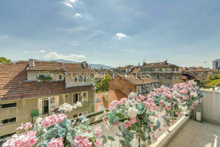 Apartment for rent next to bul. Vitosha 