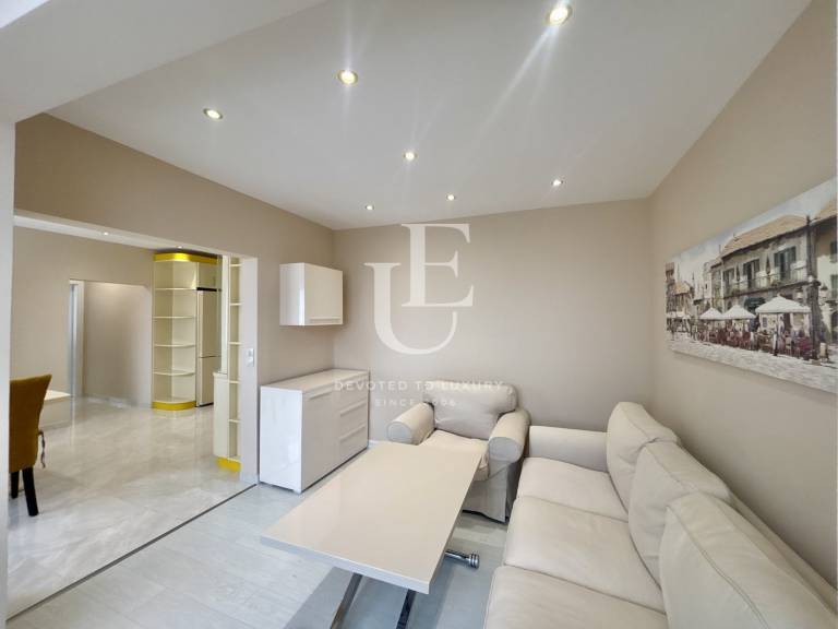 Apartment with 2 bedrooms for rent in Strelbishte