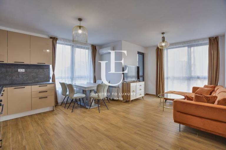 Stylish apartment with 3 bedrooms for rent in Iztok