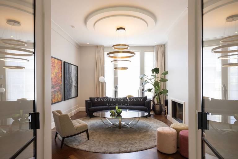 Градски дом със седем спални в Museum Quarter, Амстердам