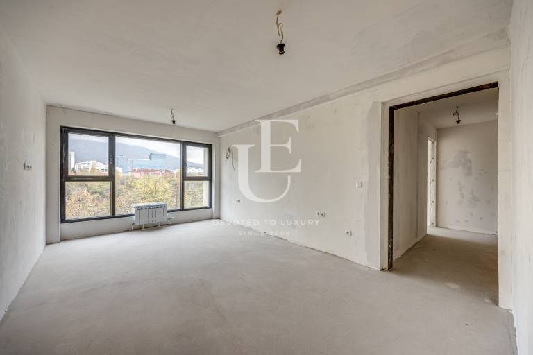 Кв.Гоце Делчев, просторен апартамент за продажба