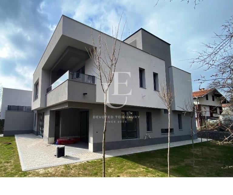 Brand New House for Sale in Vladaya