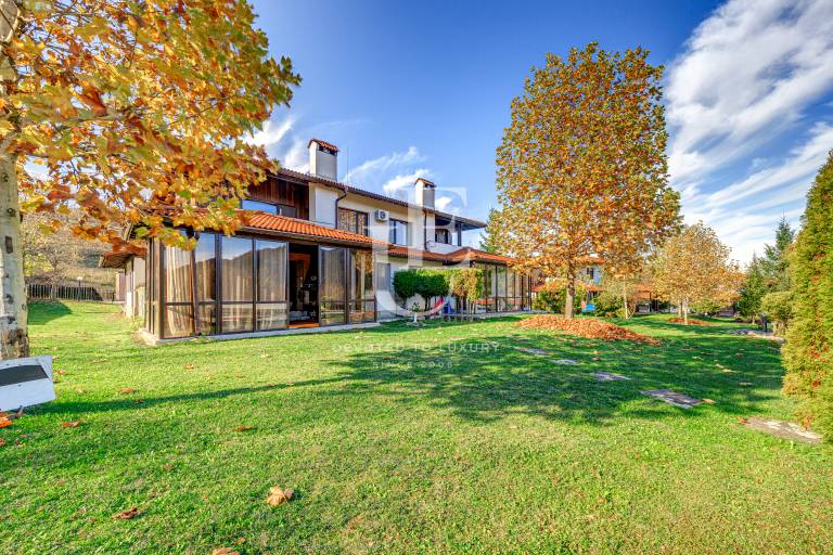 House for Sale in Oreshak, Troyan