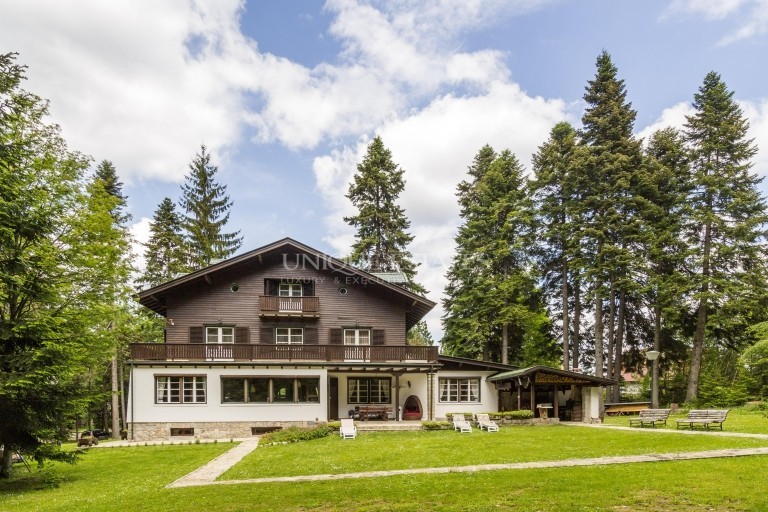 Wonderful House for sale in the picturesque ski resort Borovetz