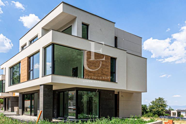 Perfect modern family house in Dragalevtsi didtict for sale