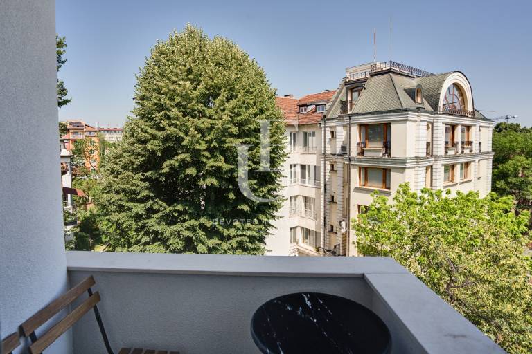 Two bedroom apartment for sale - Doctor's Garden