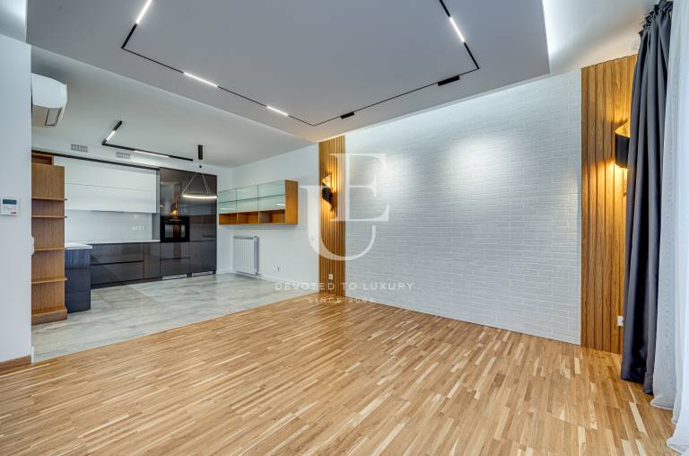 New two-bedroom apartment with a yard in Residential Park