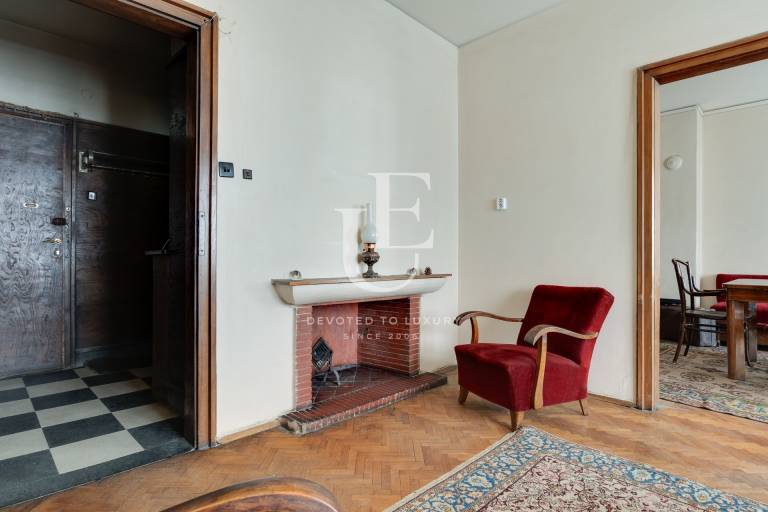 Aristocratic apartment on Neofit Rilski Street for sale