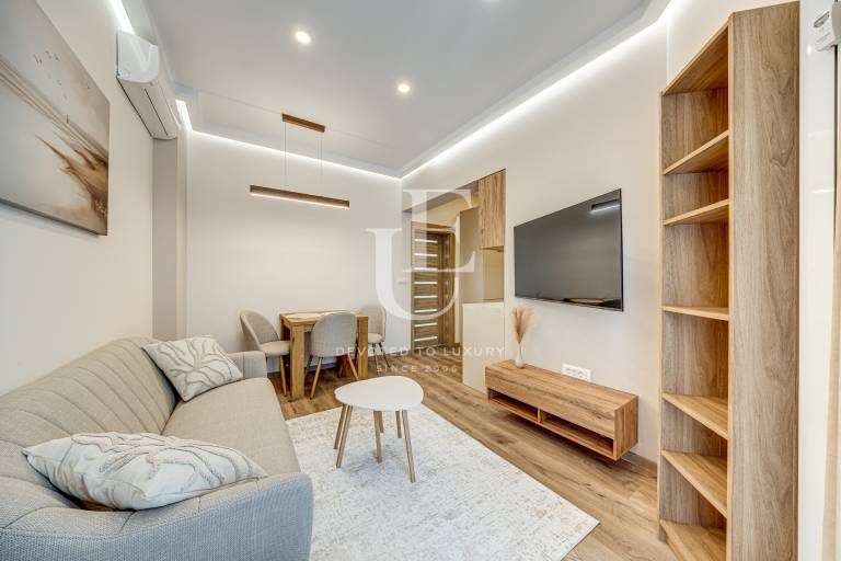 Нов тристаен апартамент в идеален център 