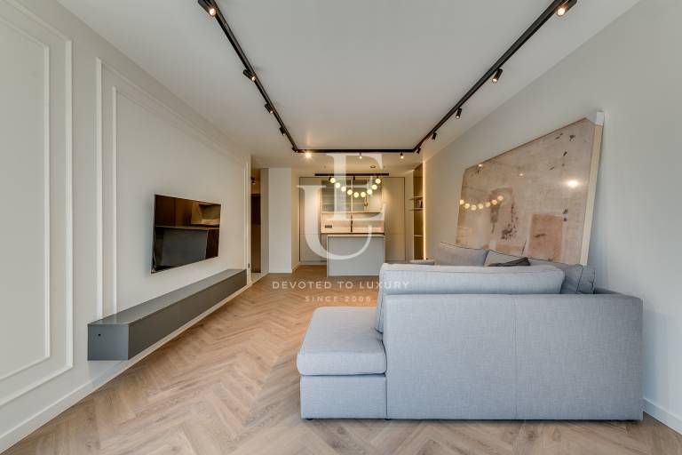 Luxurious 1-bedroom apartment in a boutique building 