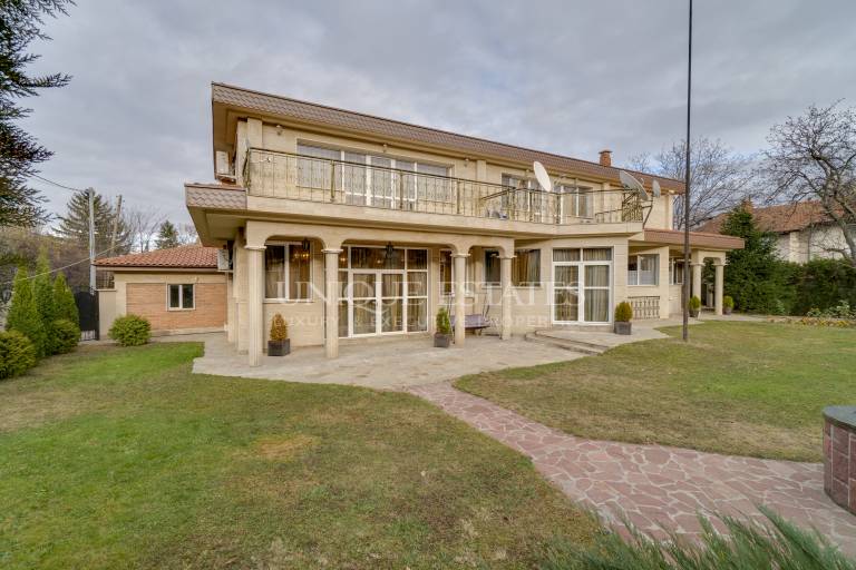 Beautiful house - residence for rent in the prestigious Vitosha area