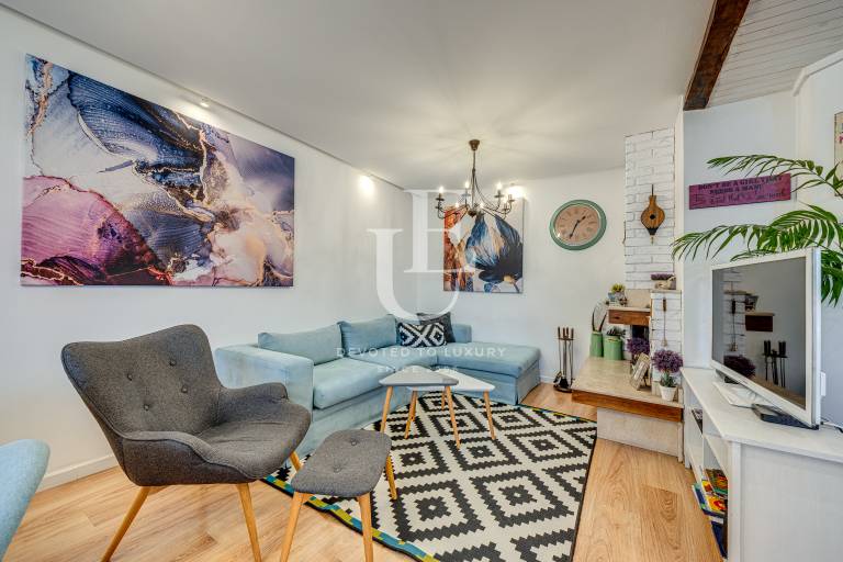 Cozy three-bedroom apartment in Lozenets district