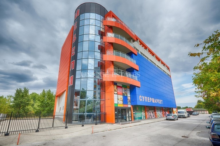 Нова сграда за продажба  в близост до Цариградско шосе
