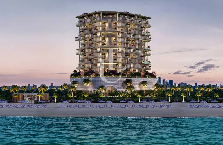 Луксозен дом с тераса и частен басейн в престижния Dubai Islands