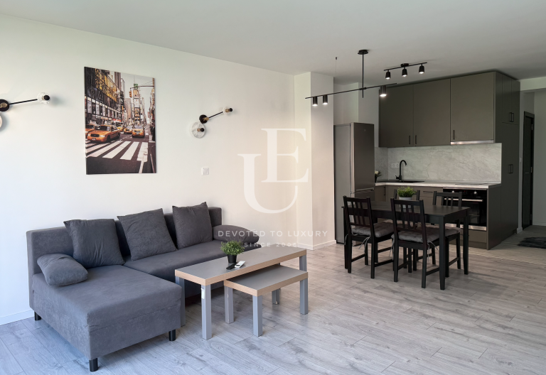 82 кв.м. "open space" студио в Лозенец до Южен парк под наем