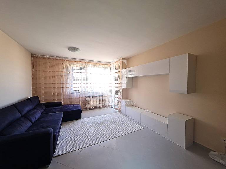 Two bedroom apartment with parking lot, for sale