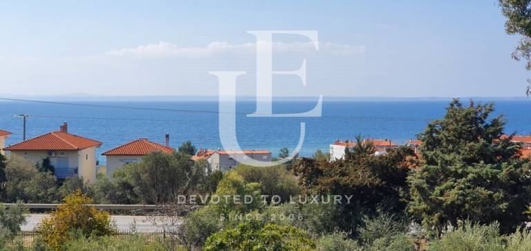 Lovely furnished house in Sithonia for sale