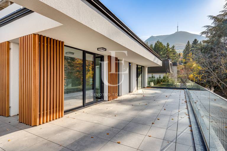 Бояна, панорамен апартамент за продажба в престижна нова сграда