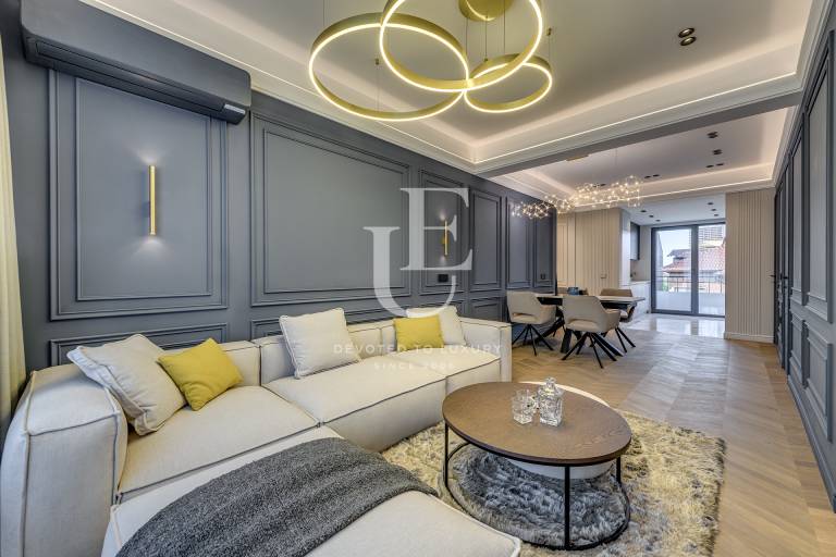Luxury and spacious 2 BR ap. on Patriarh Evtimii blv. for sale