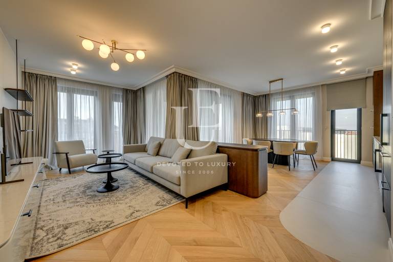 Exclusive apartment for rent in a prestigious building in Lozenet