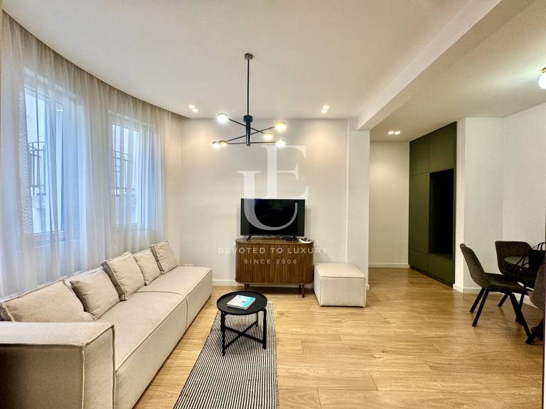 Модерен двустаен апартамент на ул. Лавеле