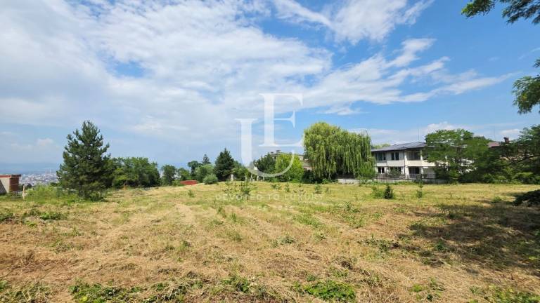 Exceptional Plot in the Heart of the Boyana Film Center Area