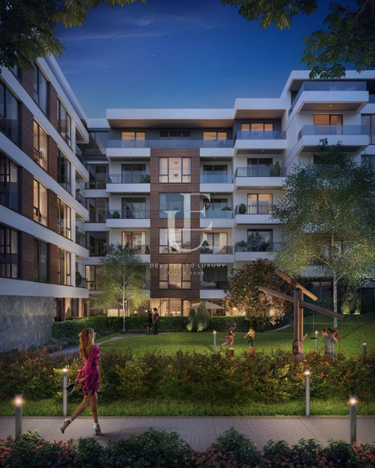 Просторен тристаен апартамент в бутикова сграда с Акт 16 