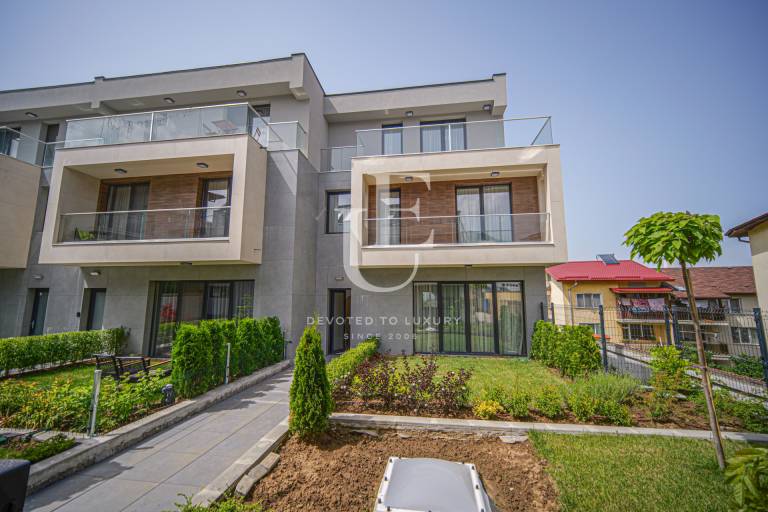 Spacious and modern house with panoramic views of Vitosha