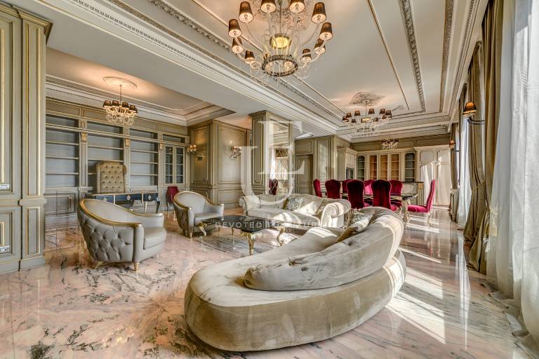 Изключителен апартамент с четири спални под наем в кв. Лозенец