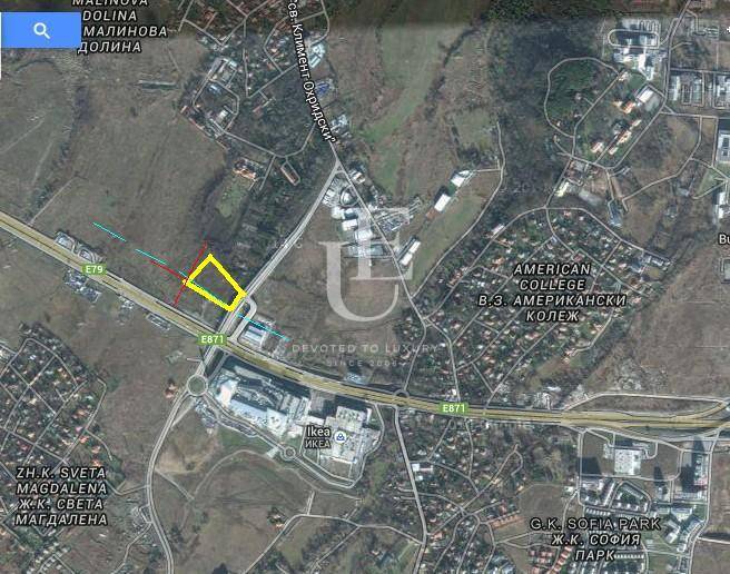 Парцел за продажба на Околовръстен път срещу София Ринг мол