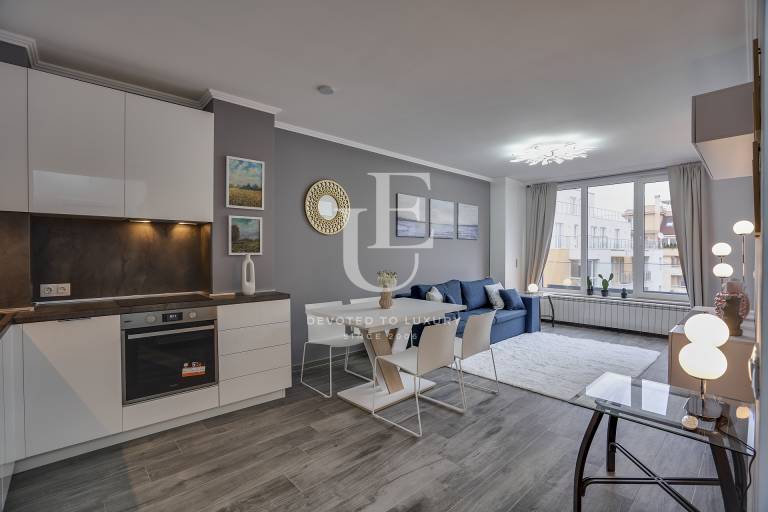 New, modern one bedroom apartment for sale - Sq. Vitosha