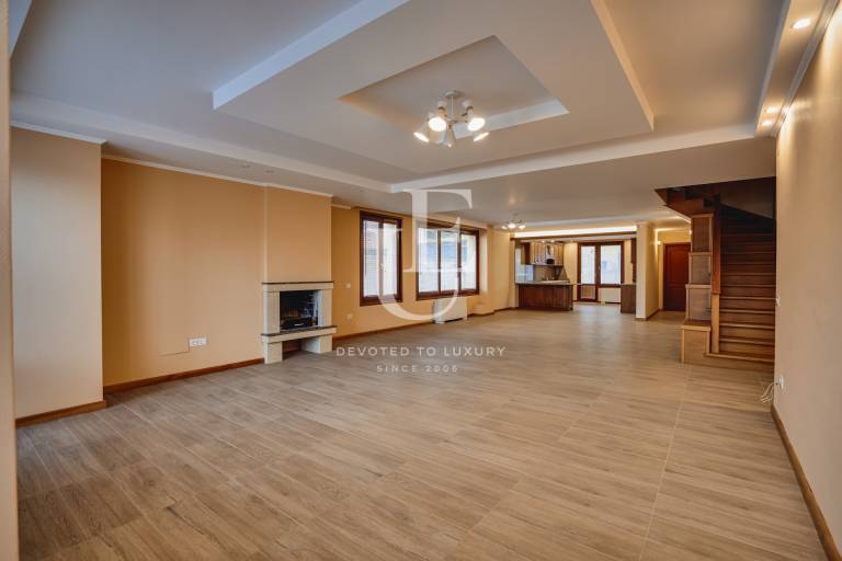 Exclusive 4BR Apartment for Sale close to  Green and Park Area
