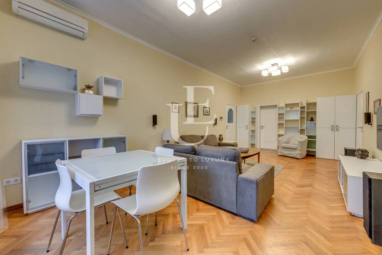 Three bedroom apartment for rent in the very center