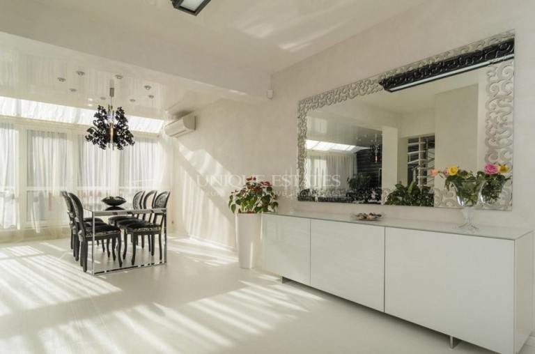 Stylish and modern apartment in Boyana
