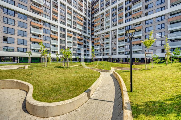 Тристаен апартамент за продажба в близост до парк
