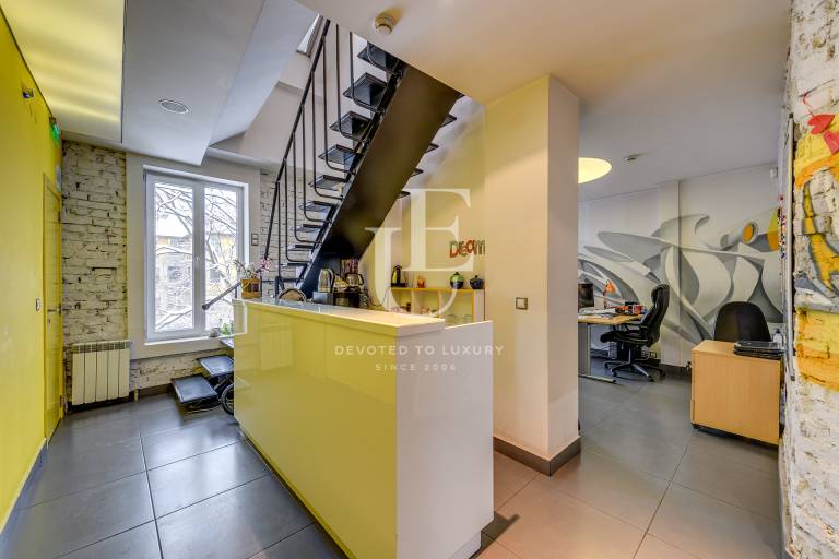 Office on two levels on G.S.Rakovski Street